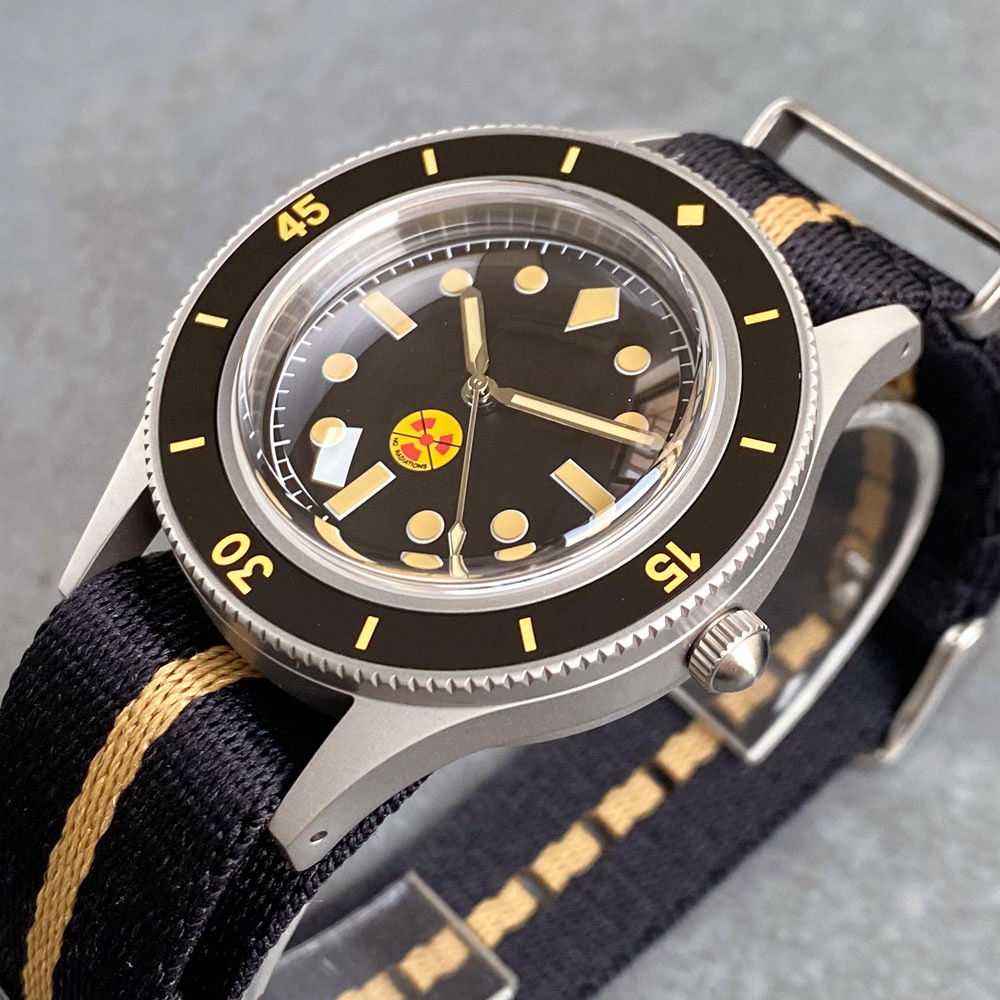 Vintage Collectible Watches - Super C3 Lume Bezel Mark Vintage